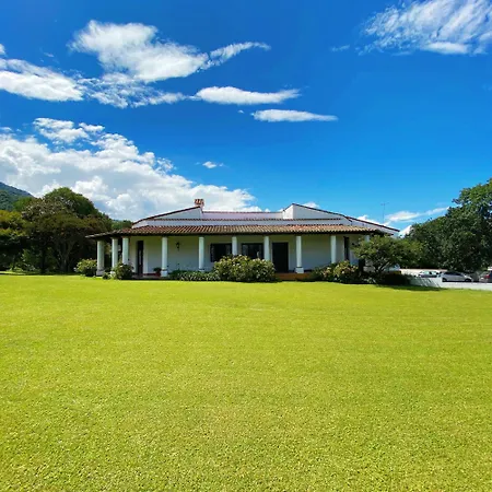 Las Camelias Casa de Campo en San Lorenzo, Salta Exterior foto